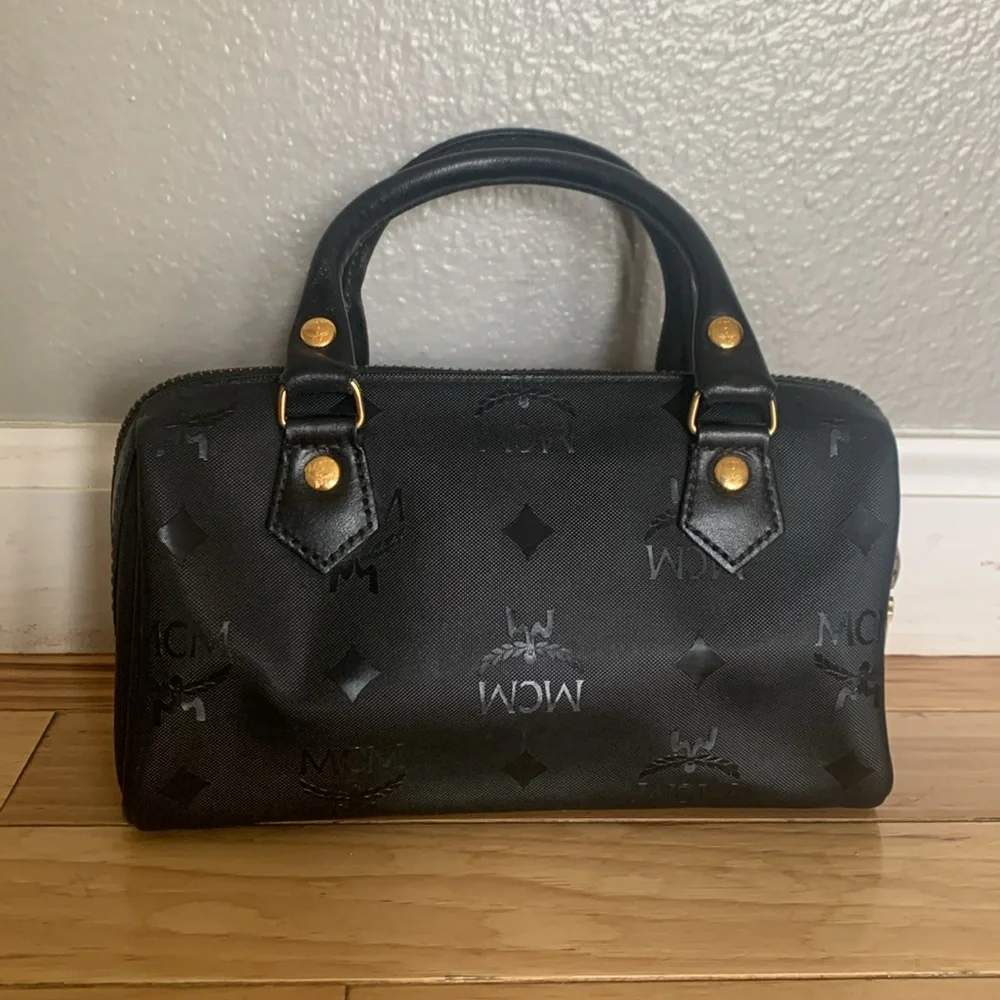 MCM- Authentic 🍀 RARE EUC! Pristine! Vintage Visetos Nylon Mini Boston Satchel - Picture 5 of 10